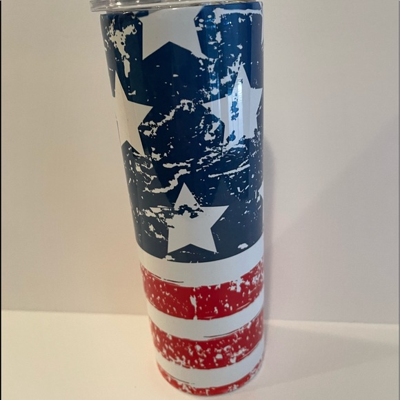 New 20 oz tumbler. Flag distress. - Picture 2 of 3